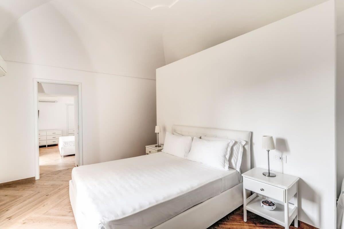 Villa Mimosa Rustic Elegance Views & Pool 马萨鲁布朗斯 外观 照片