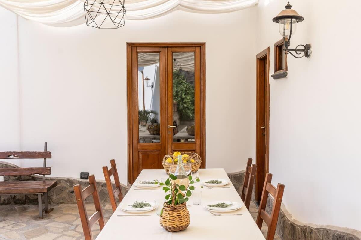 Villa Mimosa Rustic Elegance Views & Pool 马萨鲁布朗斯 外观 照片