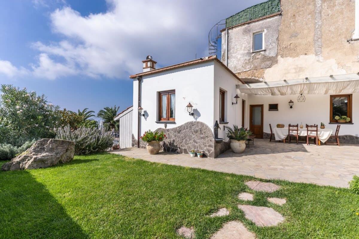 Villa Mimosa Rustic Elegance Views & Pool 马萨鲁布朗斯 外观 照片