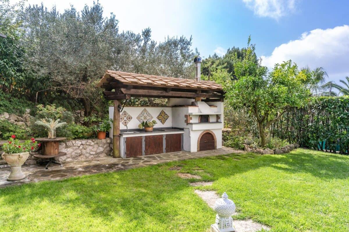 Villa Mimosa Rustic Elegance Views & Pool 马萨鲁布朗斯 外观 照片