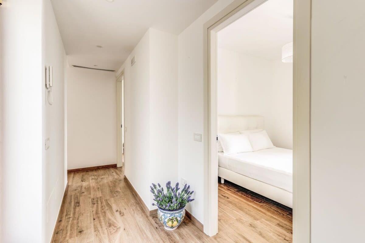 Villa Mimosa Rustic Elegance Views & Pool 马萨鲁布朗斯 外观 照片